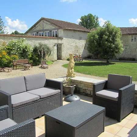 Bed & Breakfast La Closerie Du Clos De *